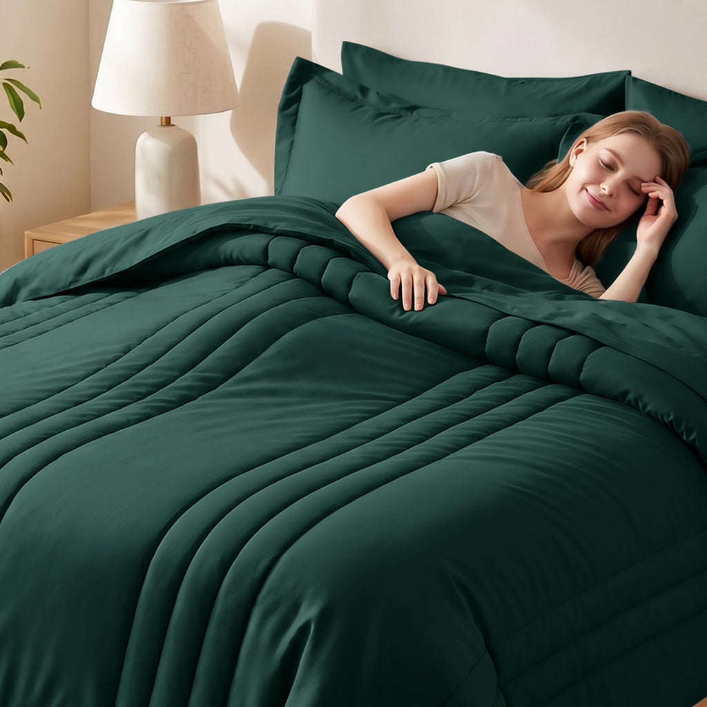 Dhole 7-Piece Bed in Bag - Striped Comforter Sets, Pillowcases & Sheet Collection for Cozy Bedding Sets