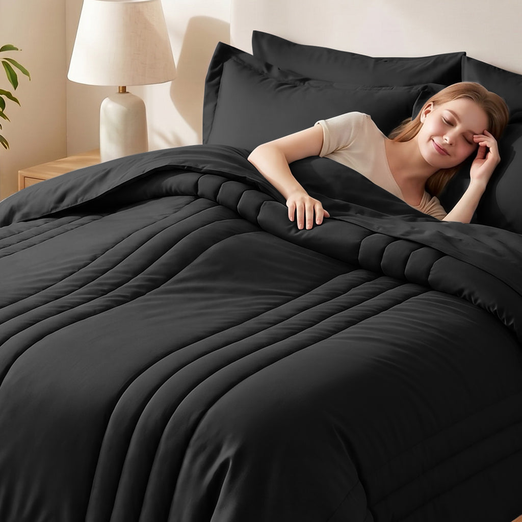 Dhole 7-Piece Bed in Bag - Striped Comforter Sets, Pillowcases & Sheet Collection for Cozy Bedding Sets