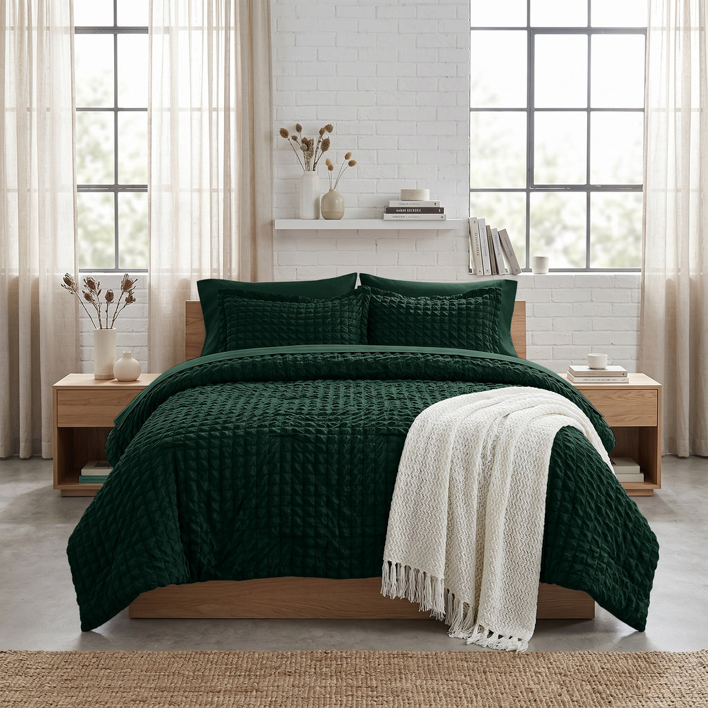 DHOLE Comforter Set 7 Pieces – Seersucker Textured Waffle Weave Bed in a Bag, All-Season Lightweight Microfiber Bedding Sets with Sheets & Pillow Shams